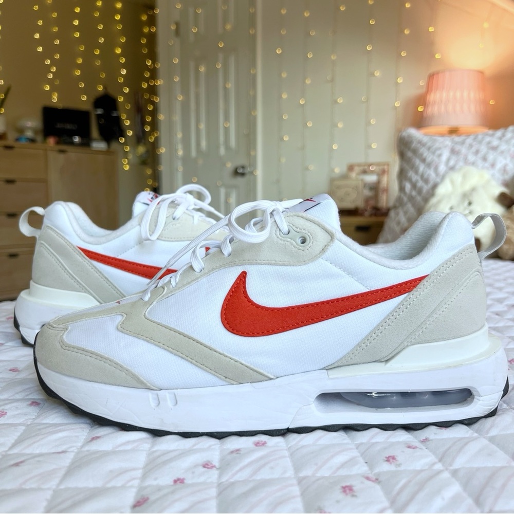 Nike Air Max Dawn White Light Bone Black Red Orange Sneakers Size 10 - Picture 2 of 7
